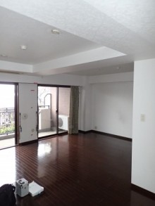 スクリーンウォールとこだわりの内装・設備リフォーム